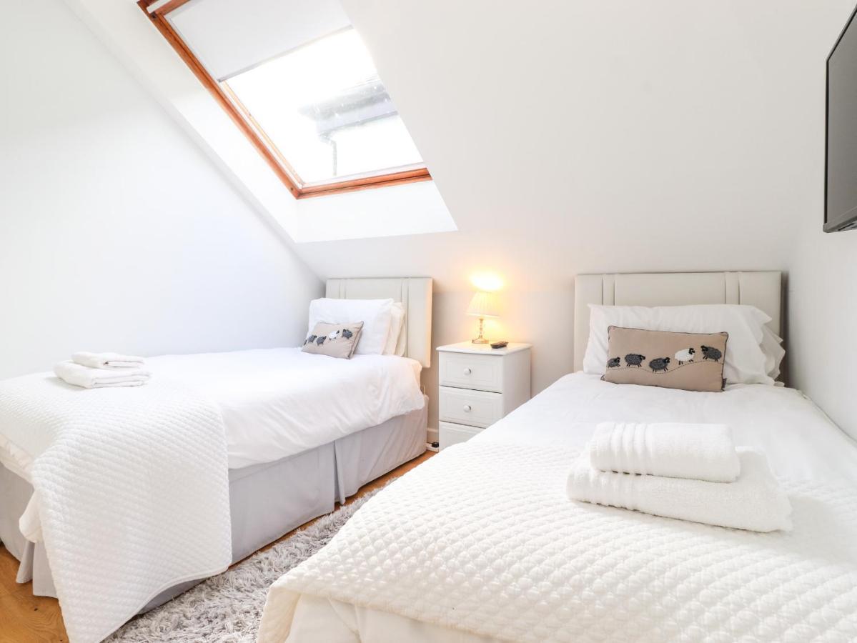 Sky View Vila Keswick  Exterior foto